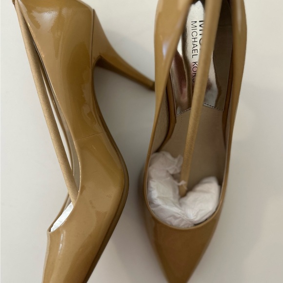 Michael Kors shoes - Picture 4 of 4